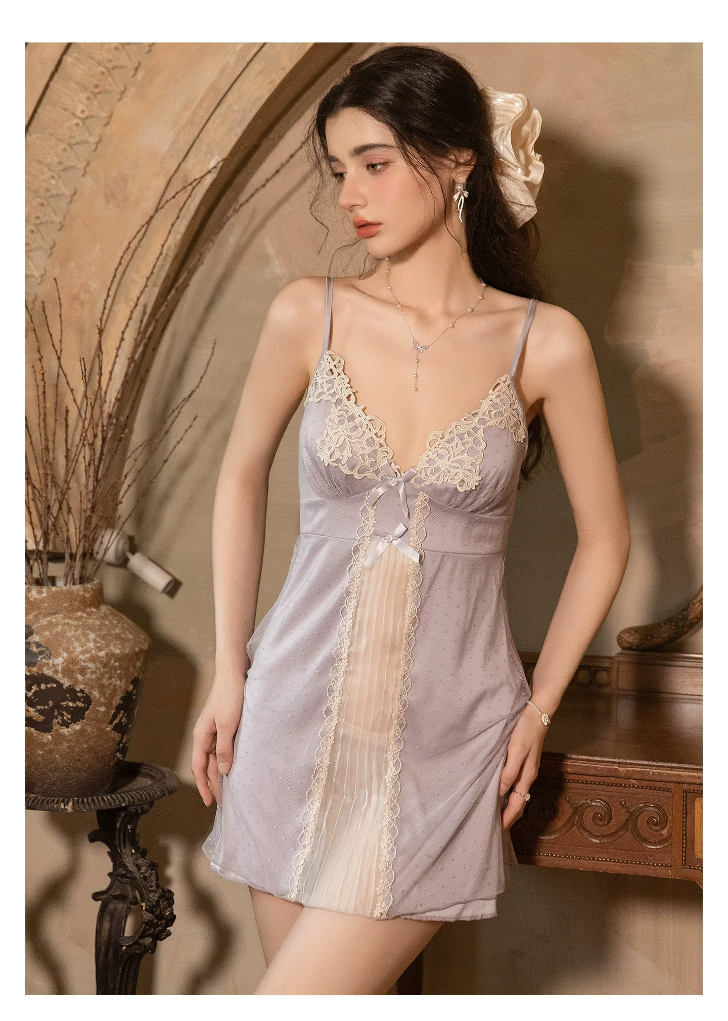 Standing view, lace panel